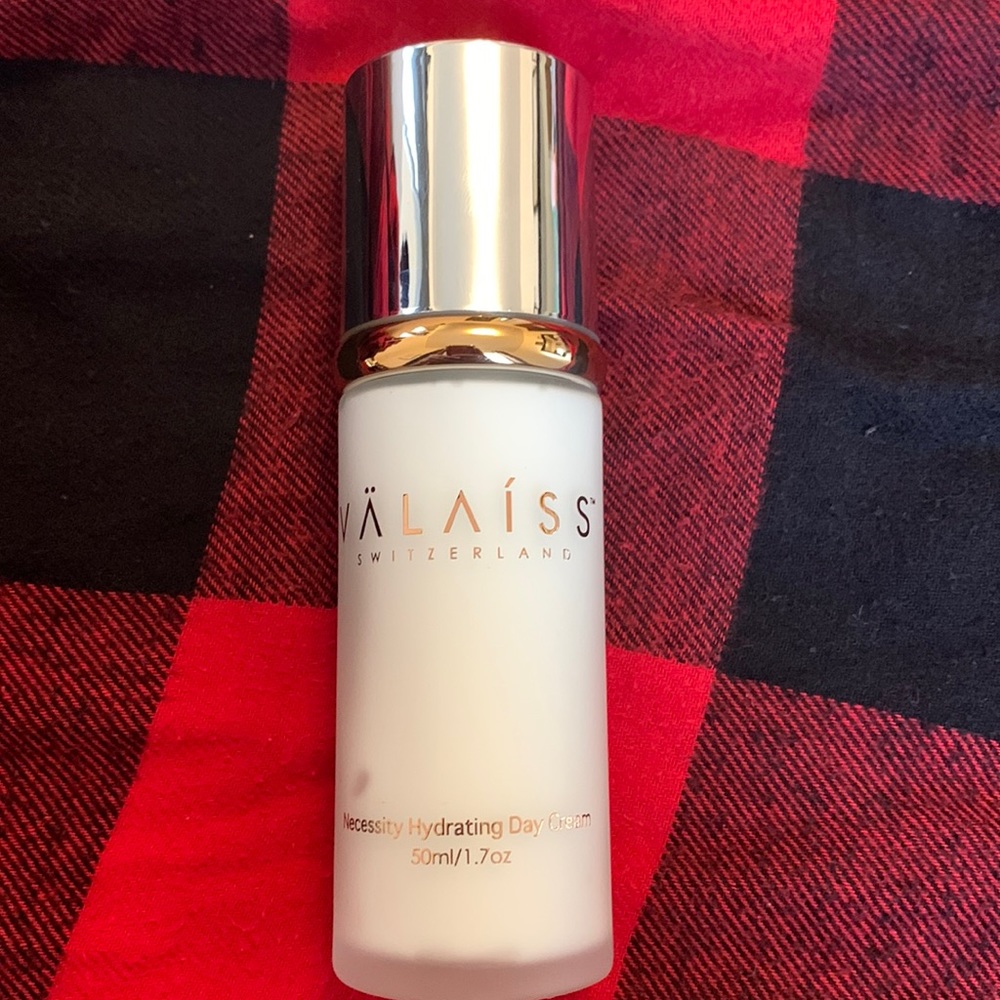 Hydrating day cream